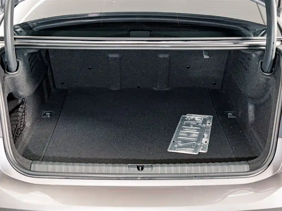 Audi A7L 2024 45TFSI S-line Dream Edition Crystal Package фото 22