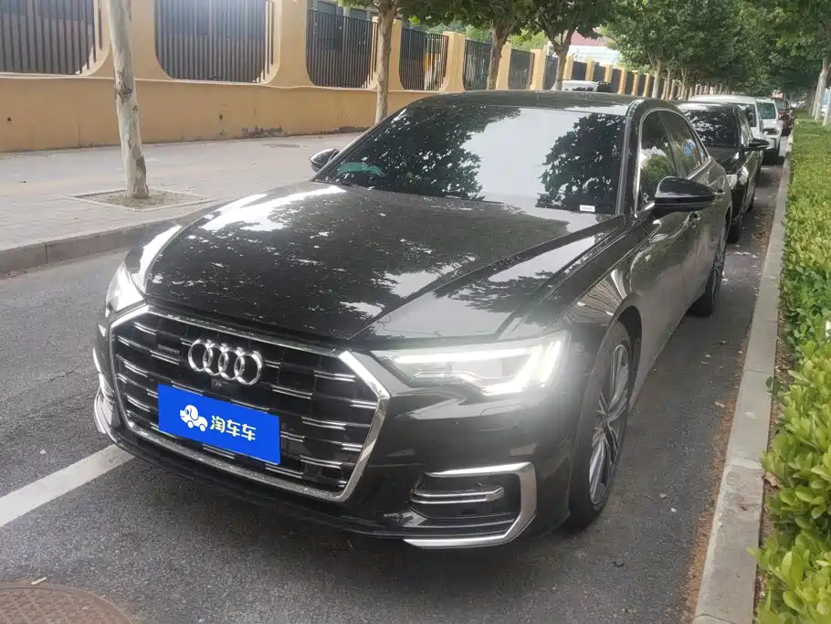 Audi A6L 2026 2026 Model Year 45 TFSI quattro Premium Dynamic