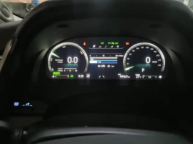 Toyota Camry 2023 Hybrid 2.5HQ Flagship Edition — фото 4