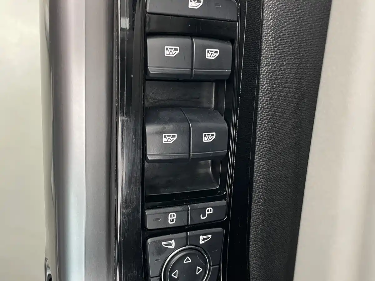 BYD Yuan PLUS 2022 510KM Premium фото 10