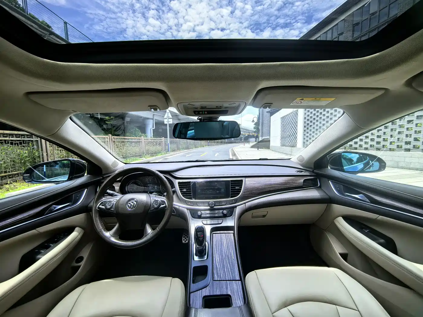Фото 27 - Buick LaCrosse