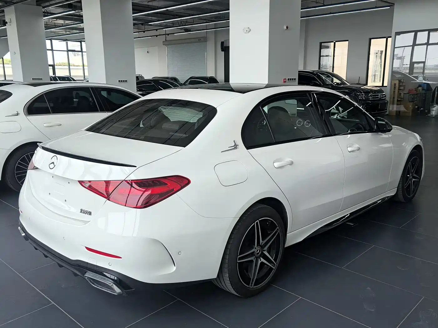 Mercedes-Benz C-Class 2025 C 260 L Night Sport Edition фото 4
