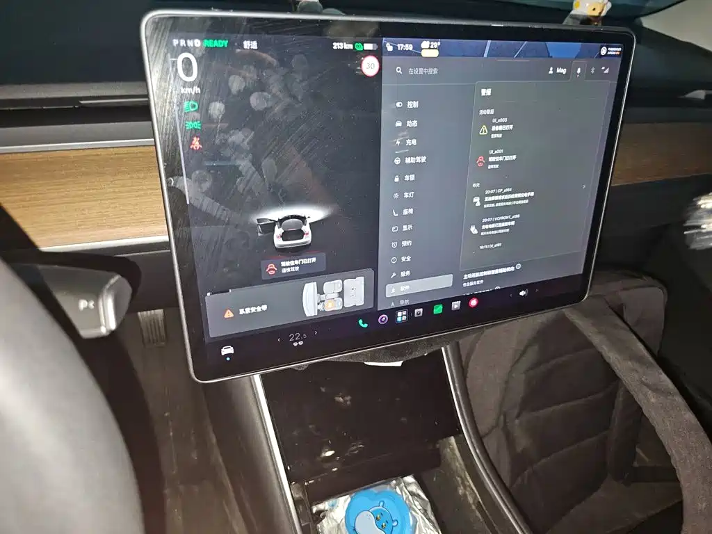 Tesla Model 3 (Import) 2019 2019 Standard Range RWD Upgraded Edition