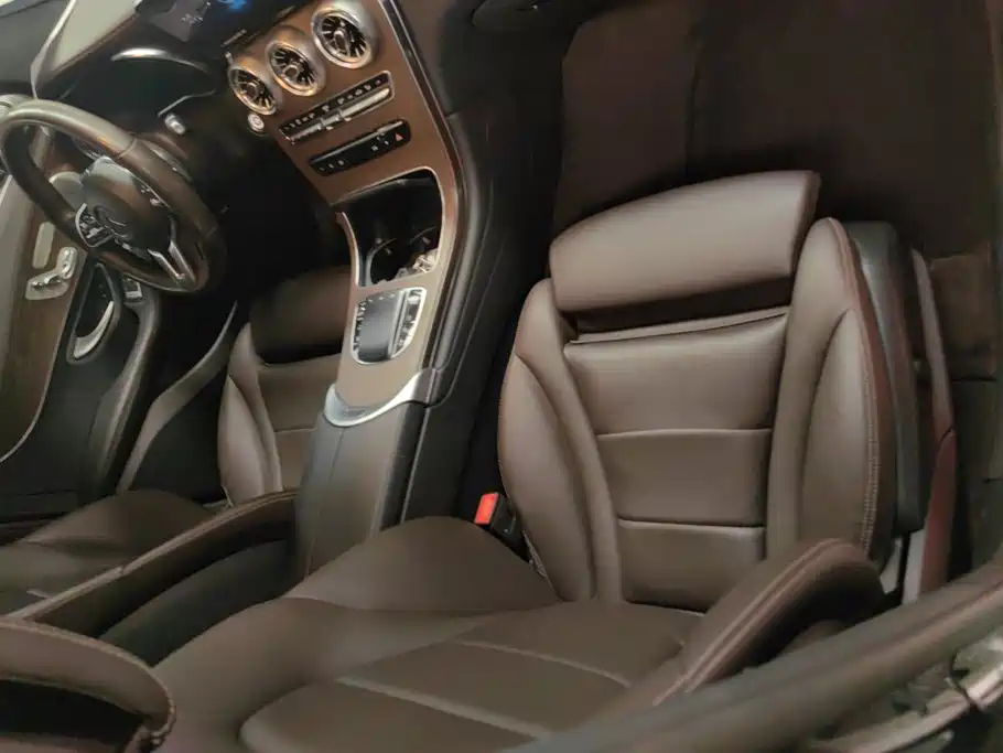 Фото 8 - Mercedes-Benz GLC