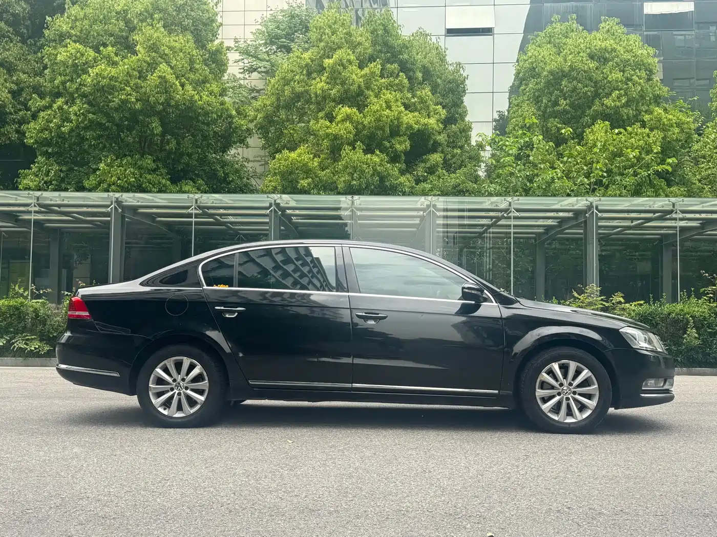 Volkswagen Magotan 2012 Facelift 1.8TSI Luxury фото 7