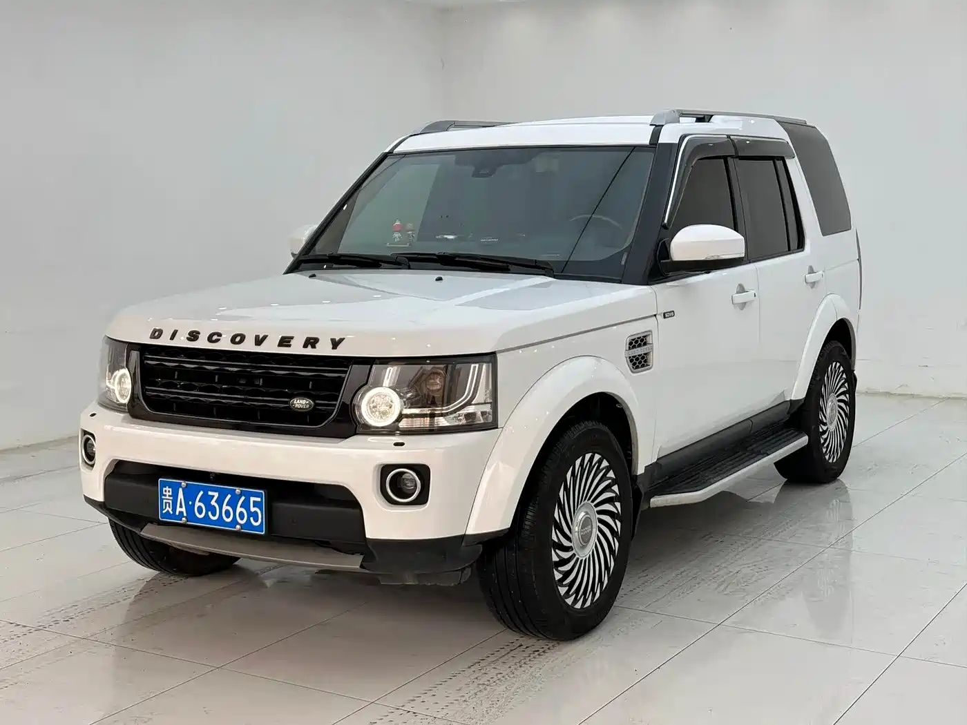 Land Rover Discovery 2015 3.0 SDV6 HSE Diesel
