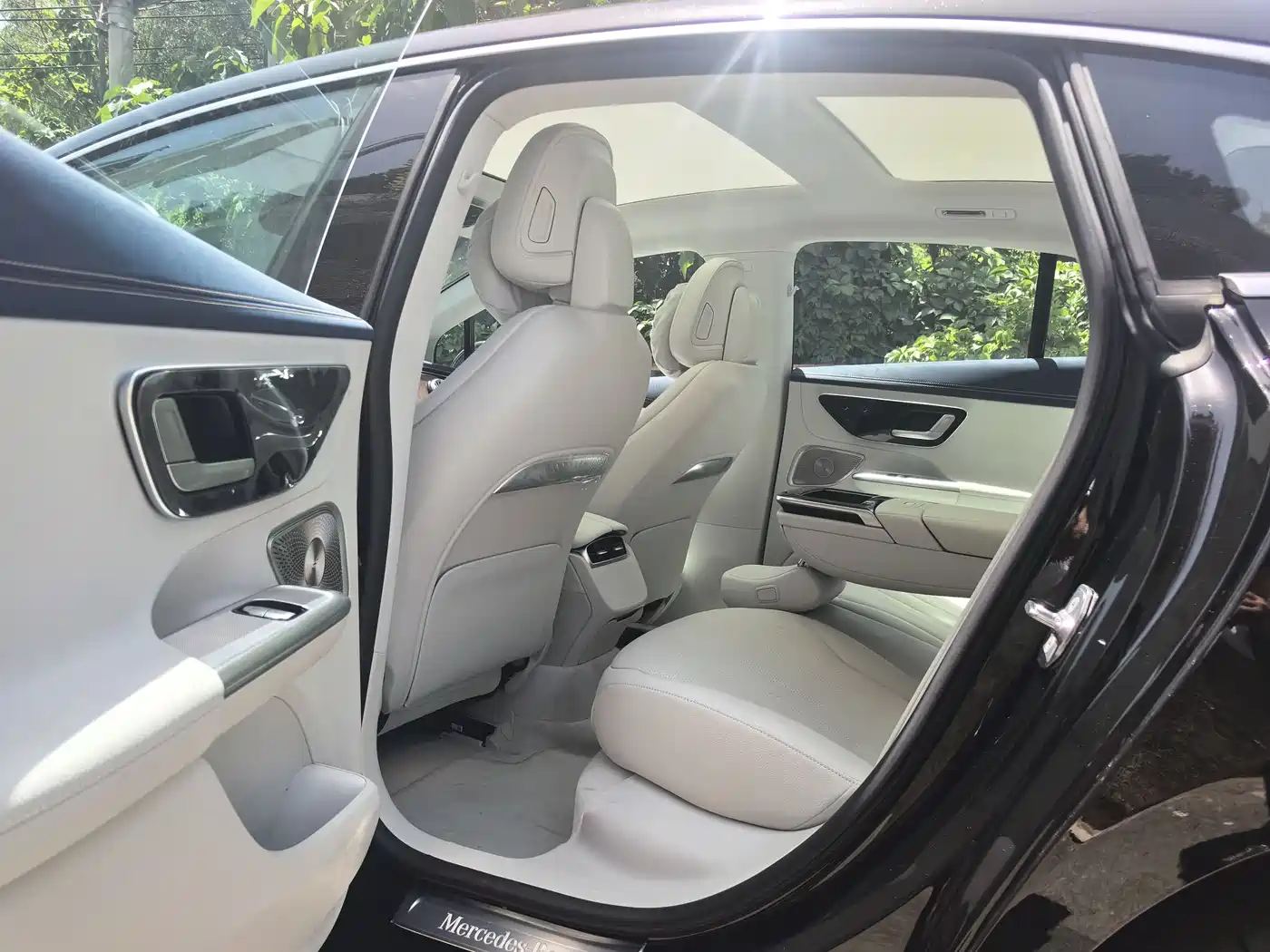 Mercedes-Benz EQE 2025 2025 500 4MATIC Pioneer