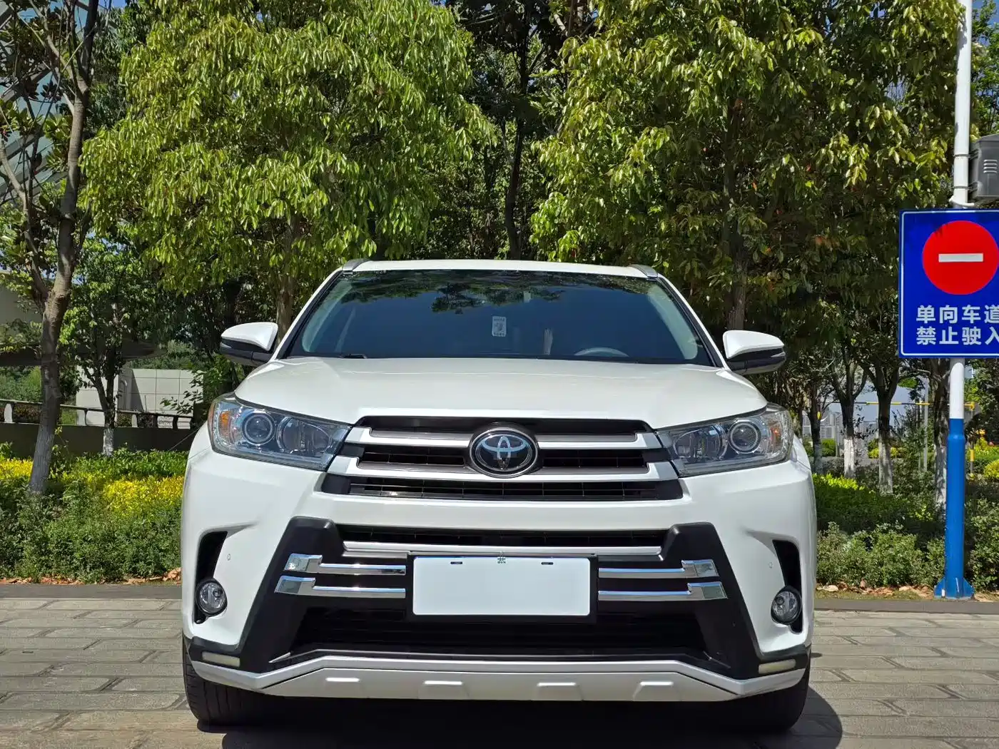 Toyota Highlander 2021 2.0T AWD Luxury 7-Seater фото 2