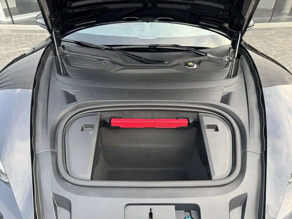 Porsche Taycan 2021 2020 Taycan