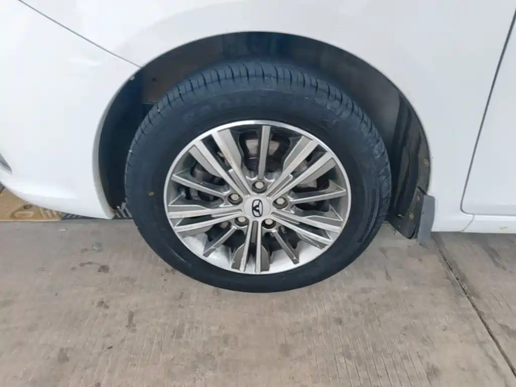 Cowin Kaiyi E3 2018 2018 1.5L Manual Luxury