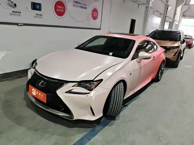 LEXUS RC