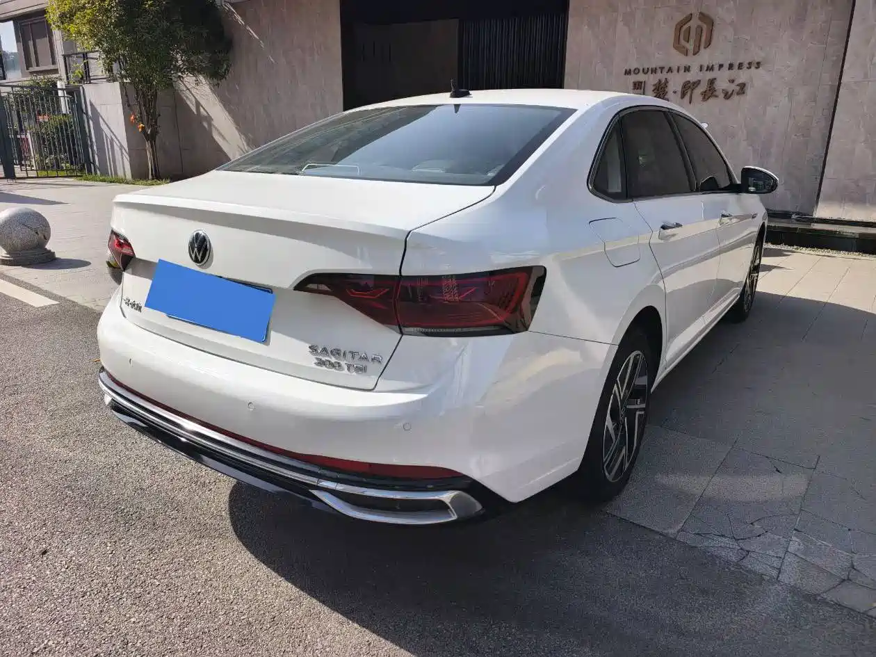 Volkswagen Sagitar 2023 200TSI DSG Soaring Edition фото 9
