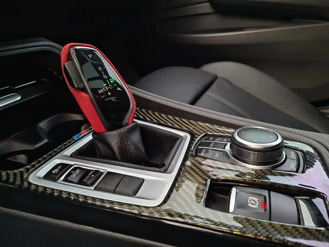 BMW 1 Series 2018 Facelift 120i Design Package фото 12