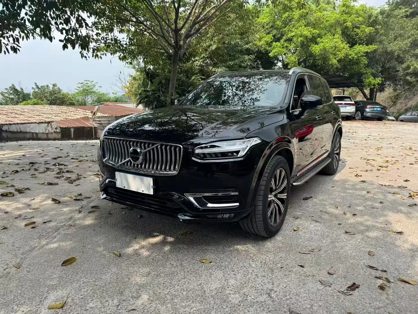 VOLVO XC90