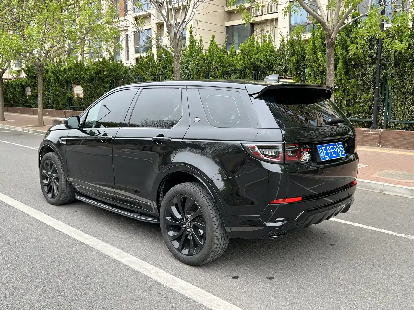 LAND ROVER DISCOVER SPORTS