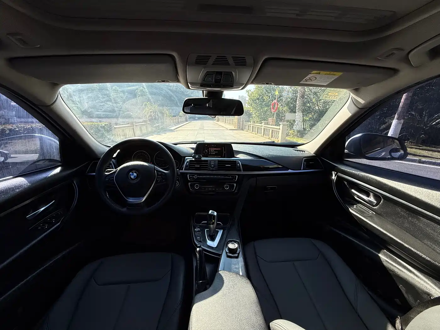 BMW 3 Series 2017 320Li Fashion фото 12