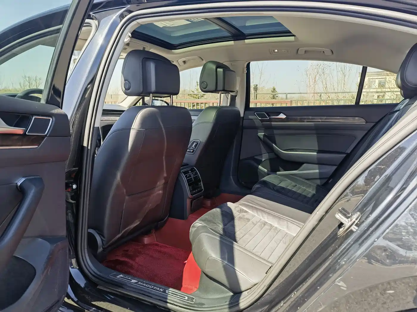 Volkswagen Magotan 2017 380TSI DSG Luxury фото 9