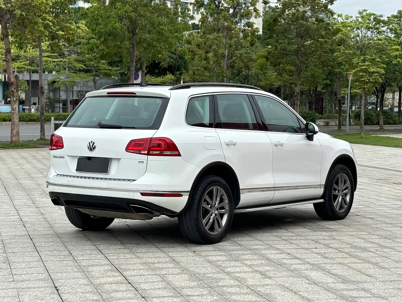 Volkswagen Touareg 2017 3.0TSI Explorer Edition фото 6