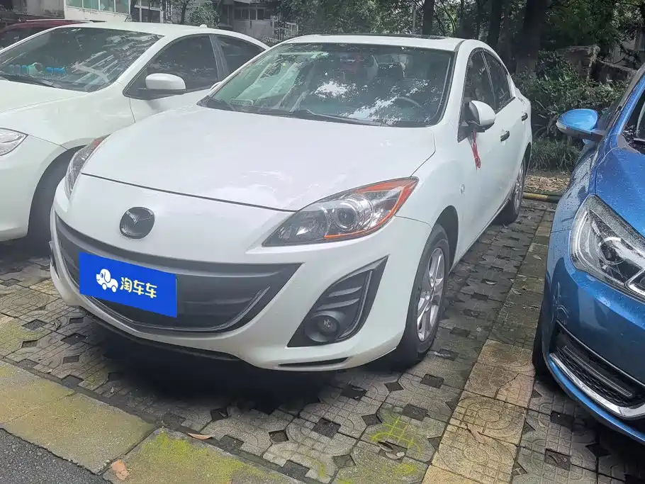 Фото 1 - Mazda 2 (Imported)