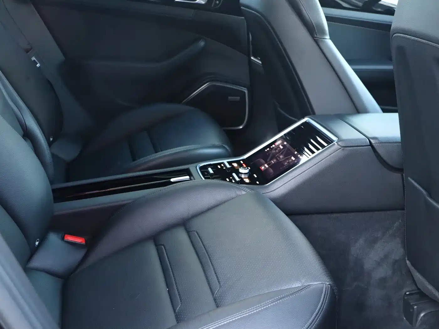 Porsche Panamera 2019 Panamera 2.9T фото 9