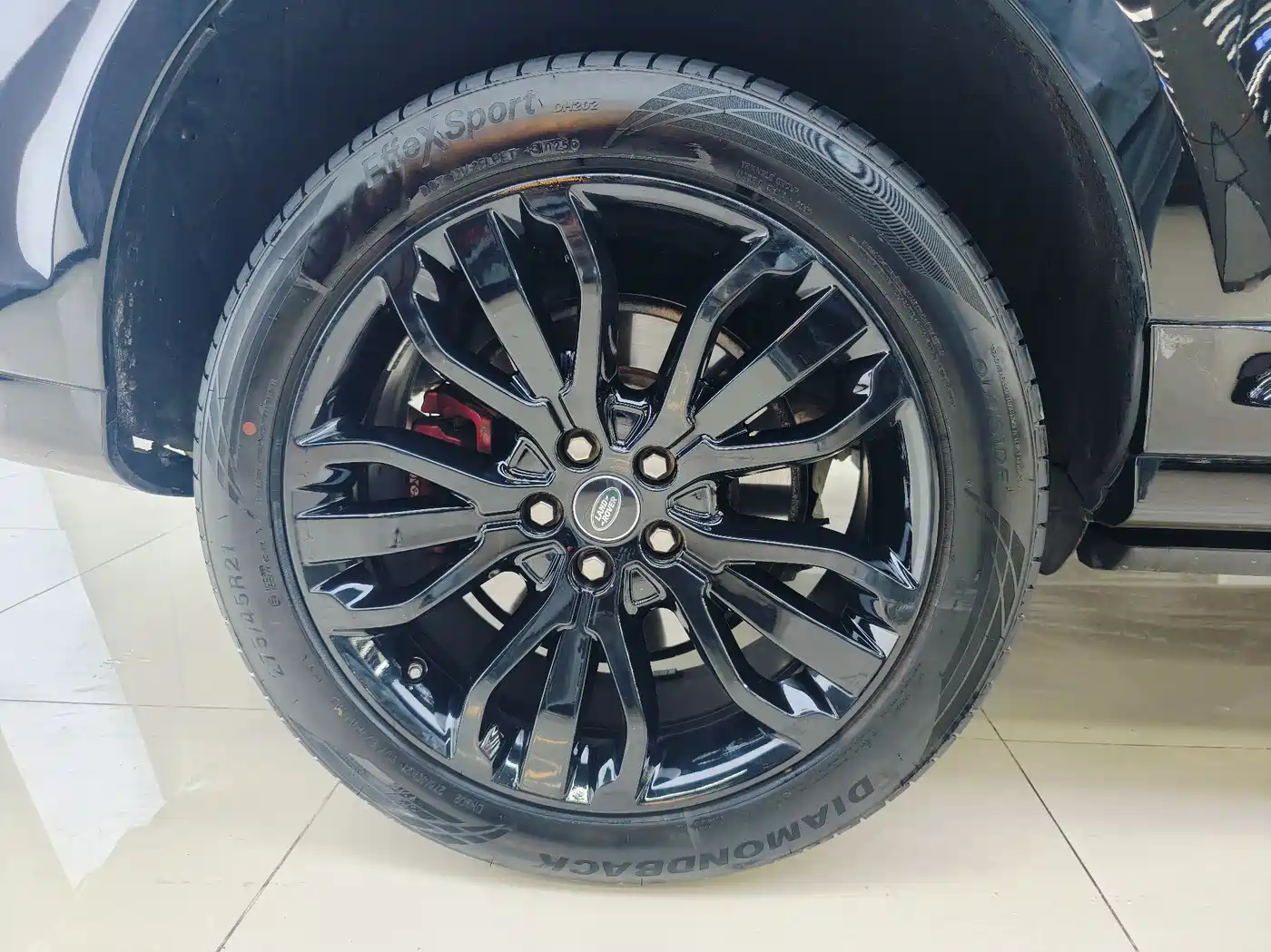 Land Rover Range Rover Sport 2016 Model 3.0 SC V6 HSE фото 22