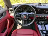 Photo 3 - Porsche 911
