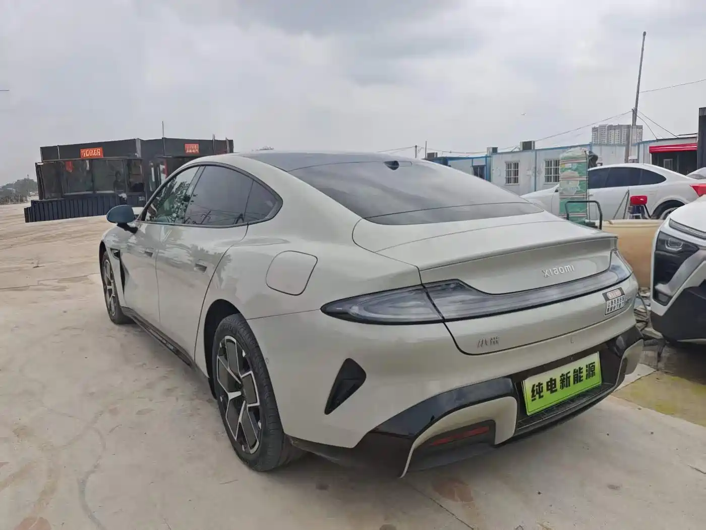 XIAOMI CAR XIAOMI SU7