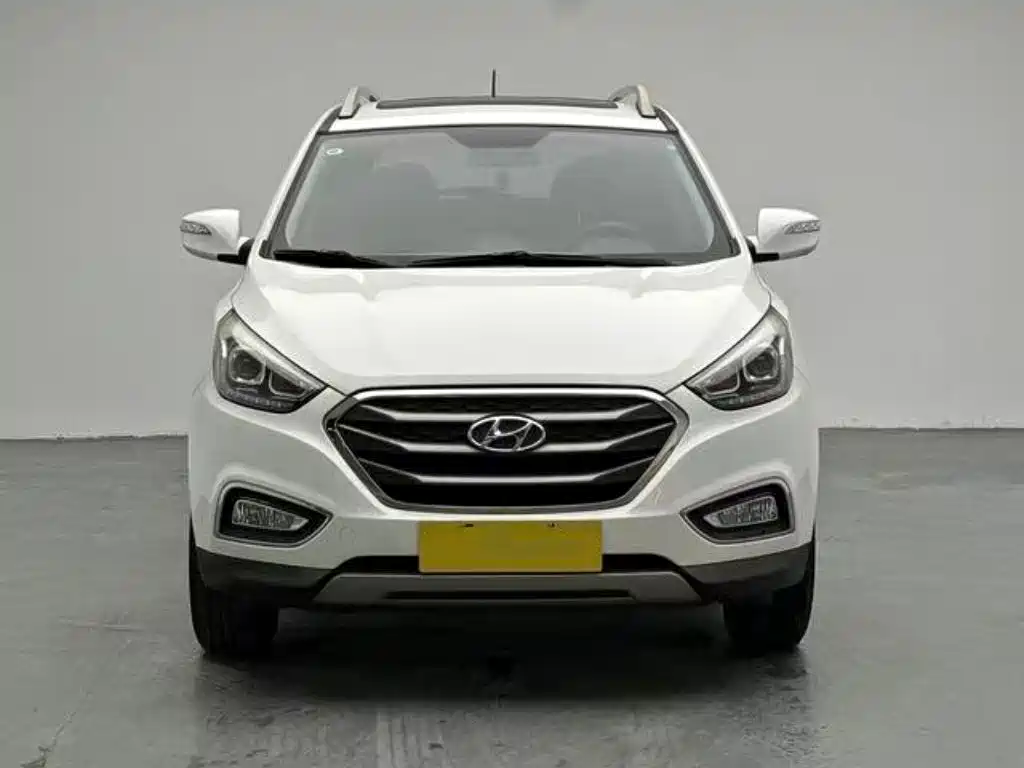 Hyundai Beijing Hyundai ix35 2015 2.0L Automatic 2WD Comfort China IV фото 2