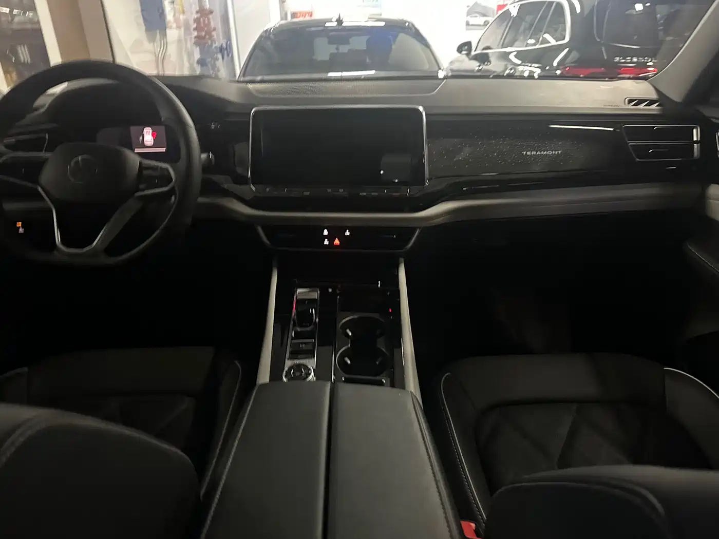 Volkswagen Teramont 2023 380TSI AWD Premium Flagship Edition фото 12