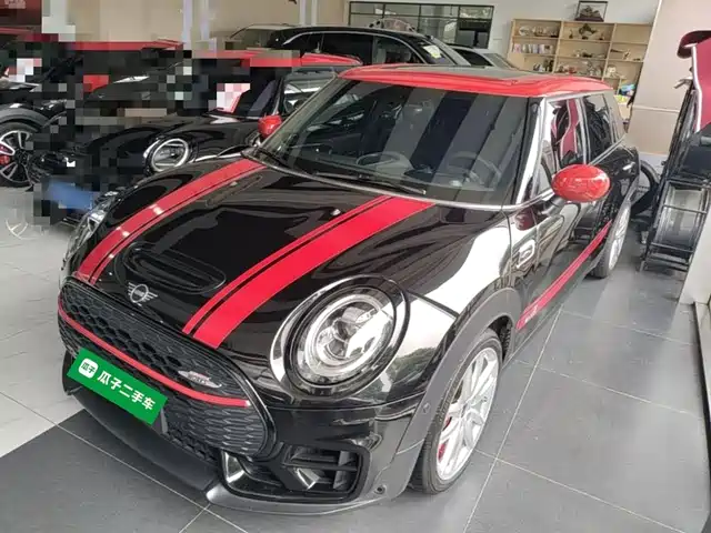 mini jcw-clubman