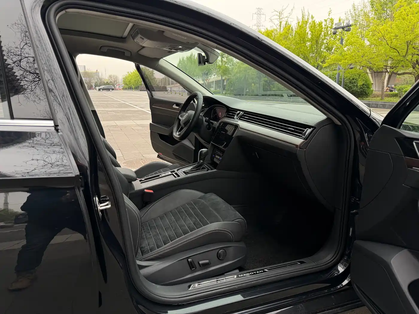 Volkswagen Magotan 2020 330TSI DSG Luxury фото 18