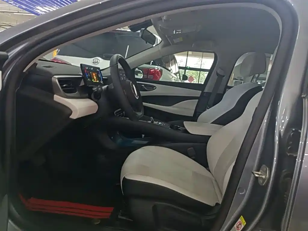BYD Hai Bao 05 DM-i 2025 DM-i Smart Drive Edition 55KM Luxury фото 15