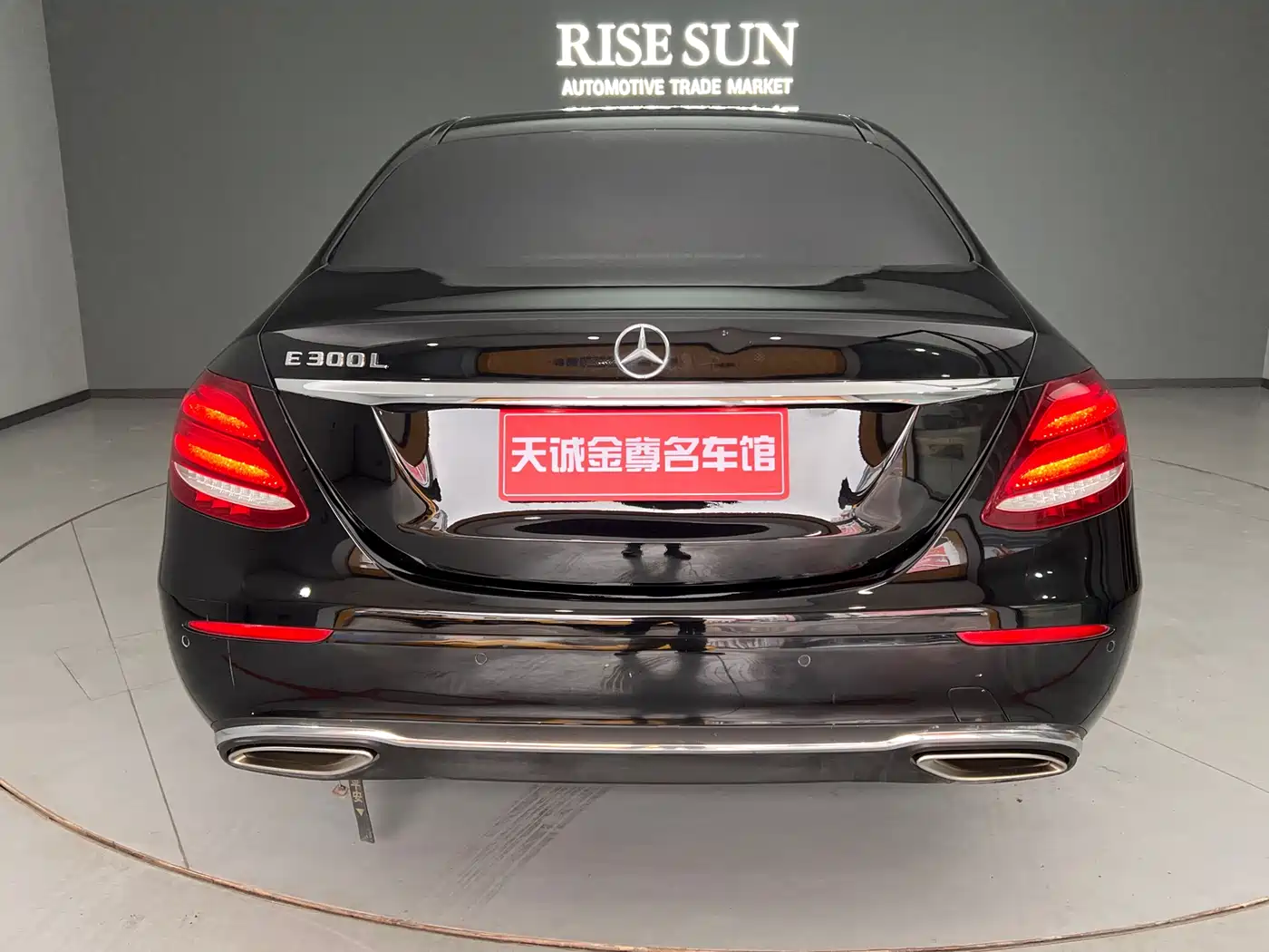 Mercedes-Benz E-Class 2020 E 300 L Fashion фото 33