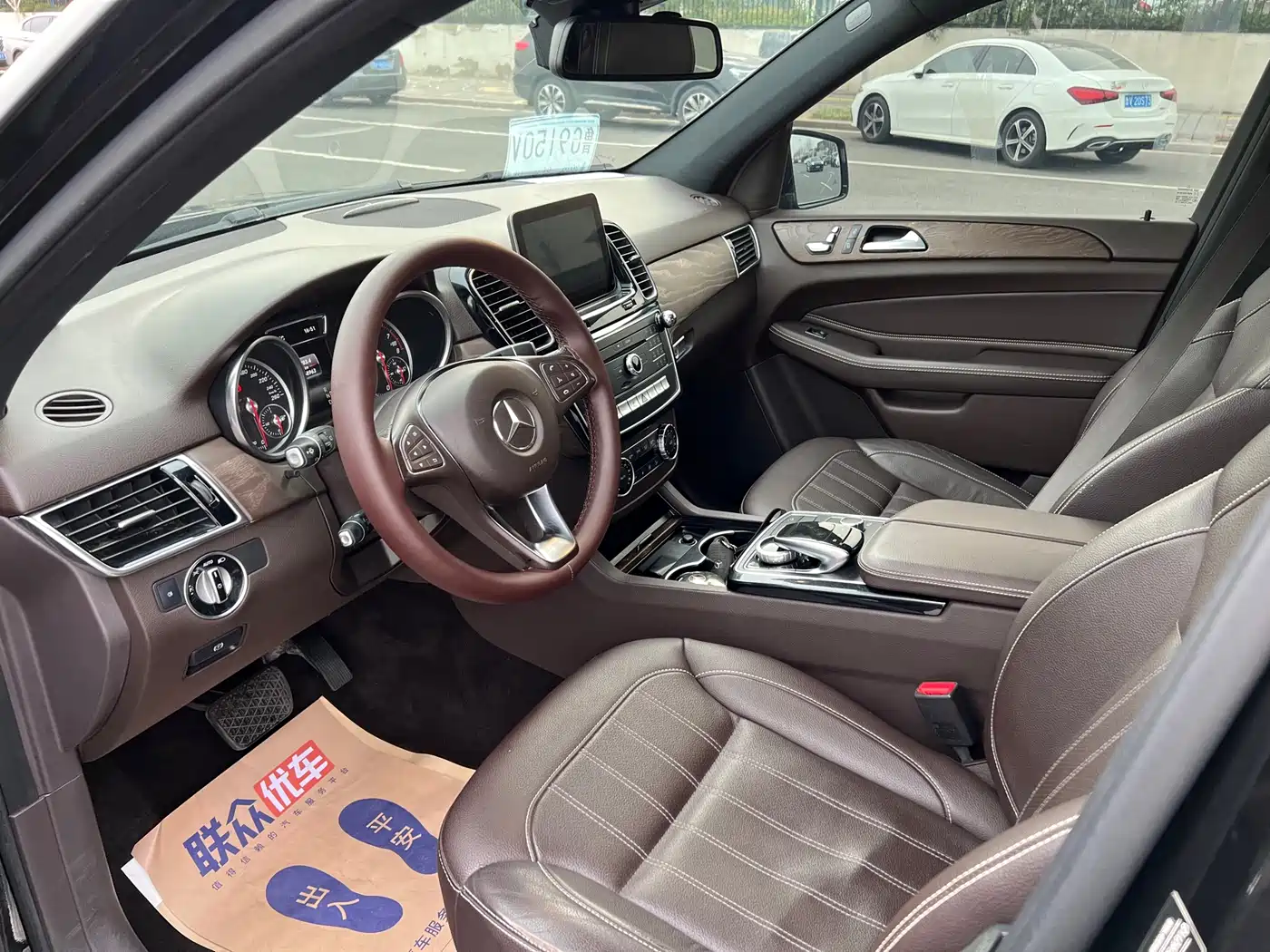Mercedes-Benz GLE 2016 GLE 320 4MATIC Luxury фото 5