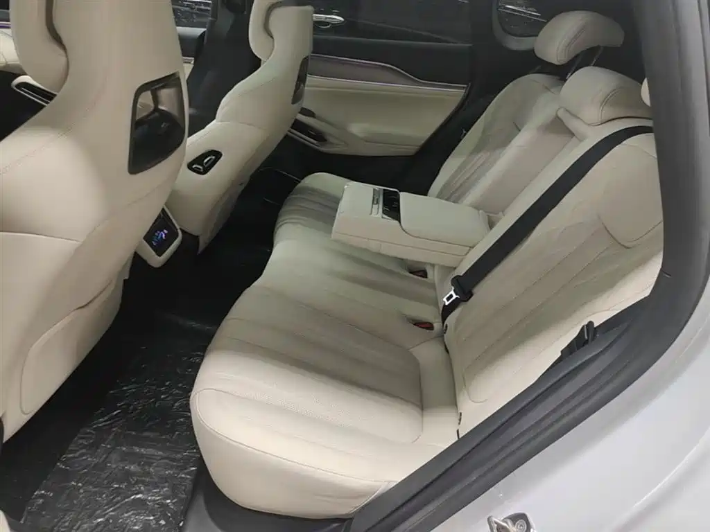 BYD Song L EV 2025 662km Excellence Smart Driving Model фото 17