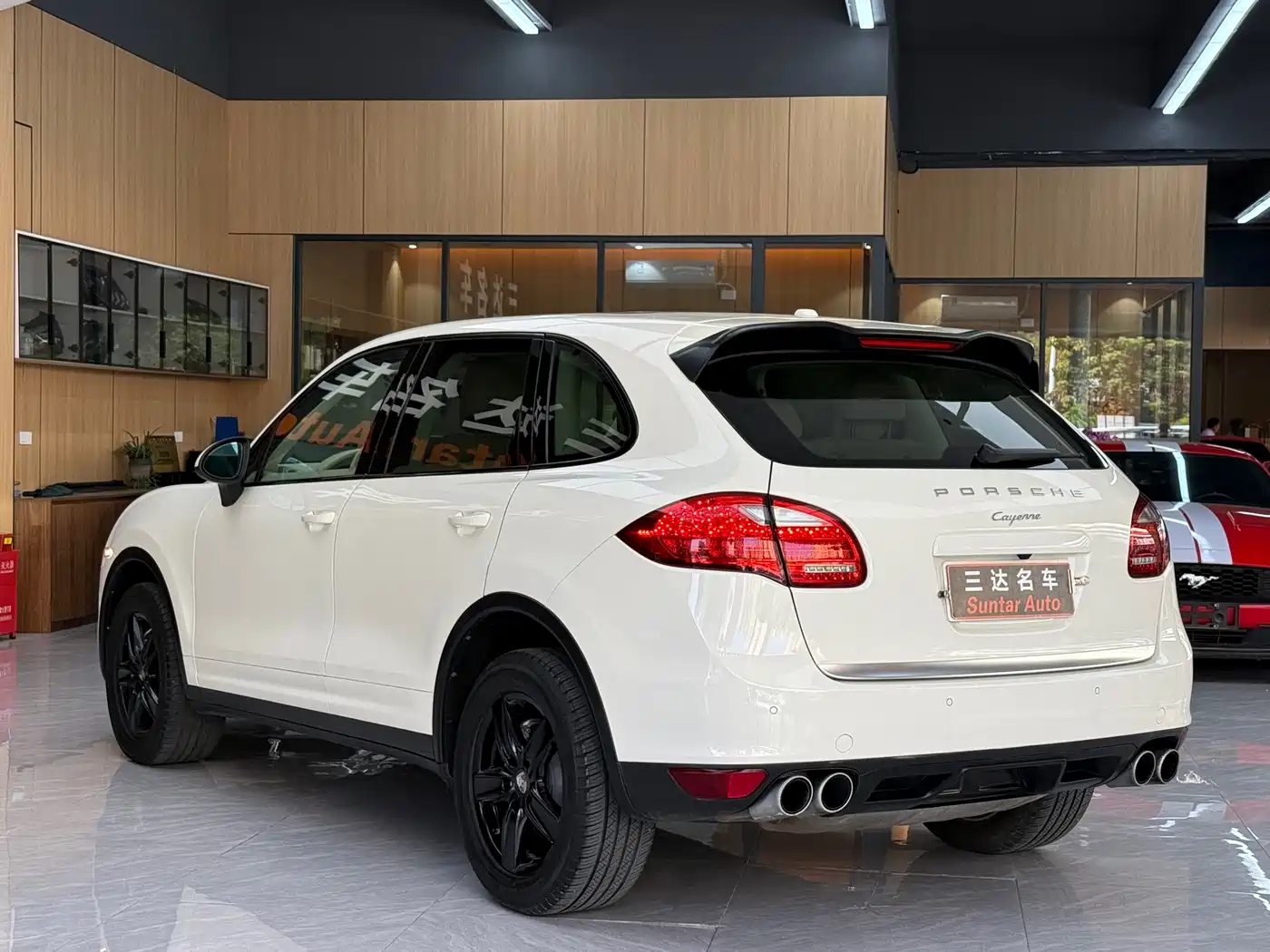 Porsche Cayenne 2011 Cayenne S Hybrid 3.0T фото 4