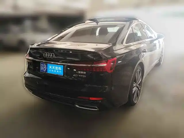 Audi A6L 2022 40 TFSI Luxury Dynamic — фото 2