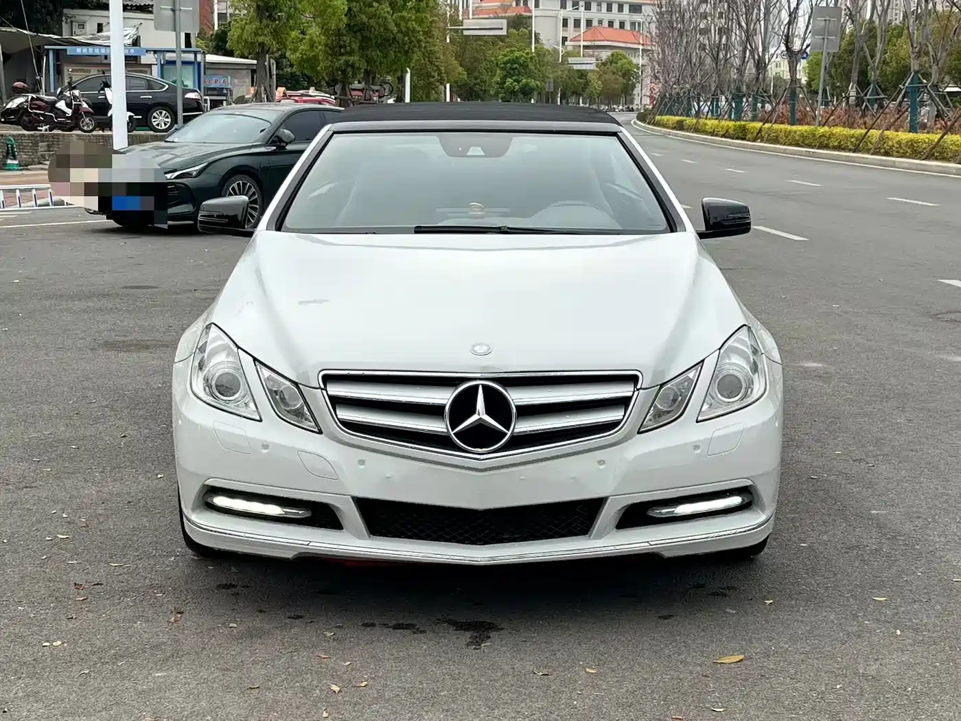 Mercedes-Benz E-Class (Import) 2011 E 260 CGI Convertible фото 2