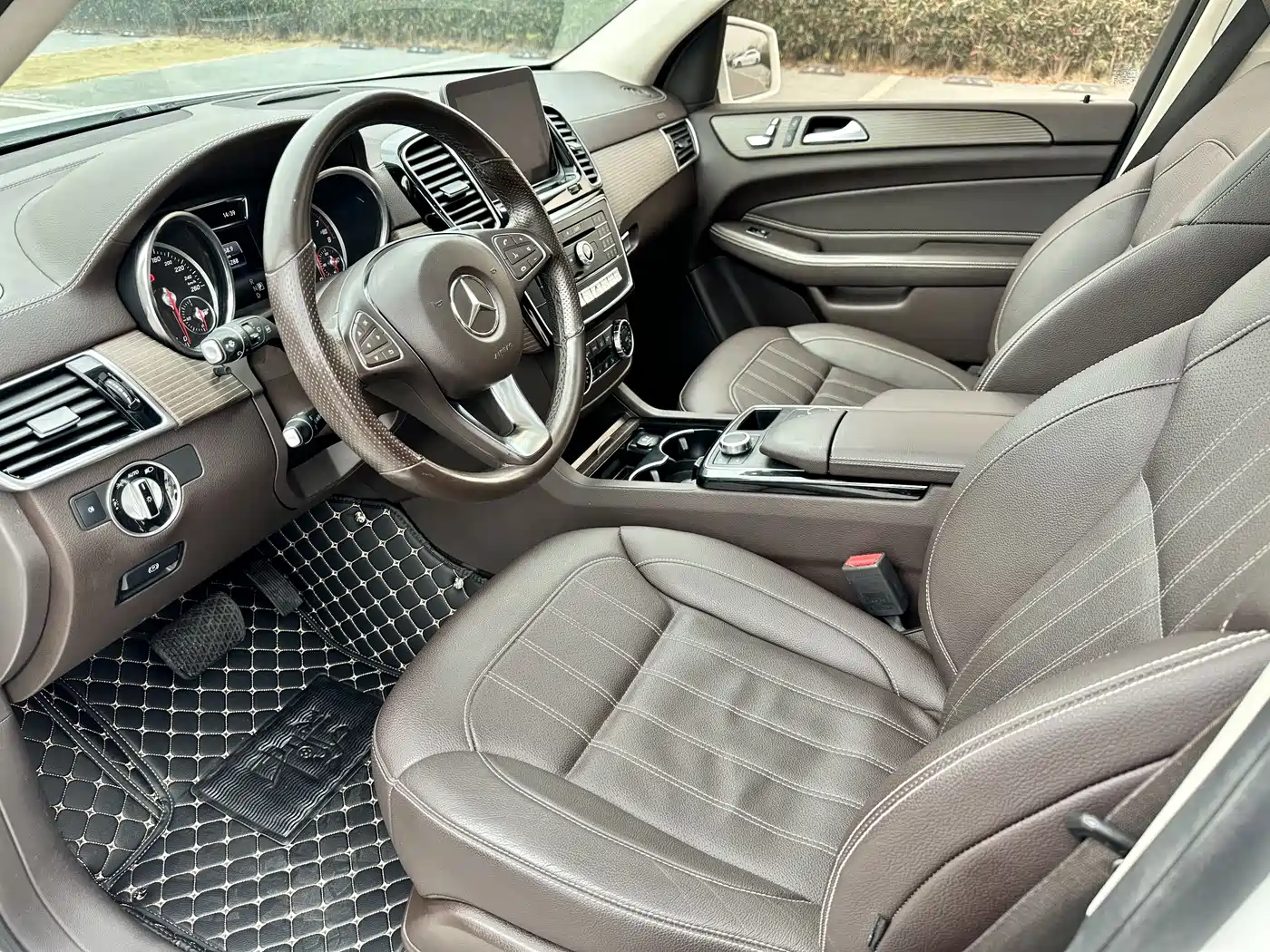 Mercedes-Benz GLE 2017 GLE 320 4MATIC Dynamic фото 10