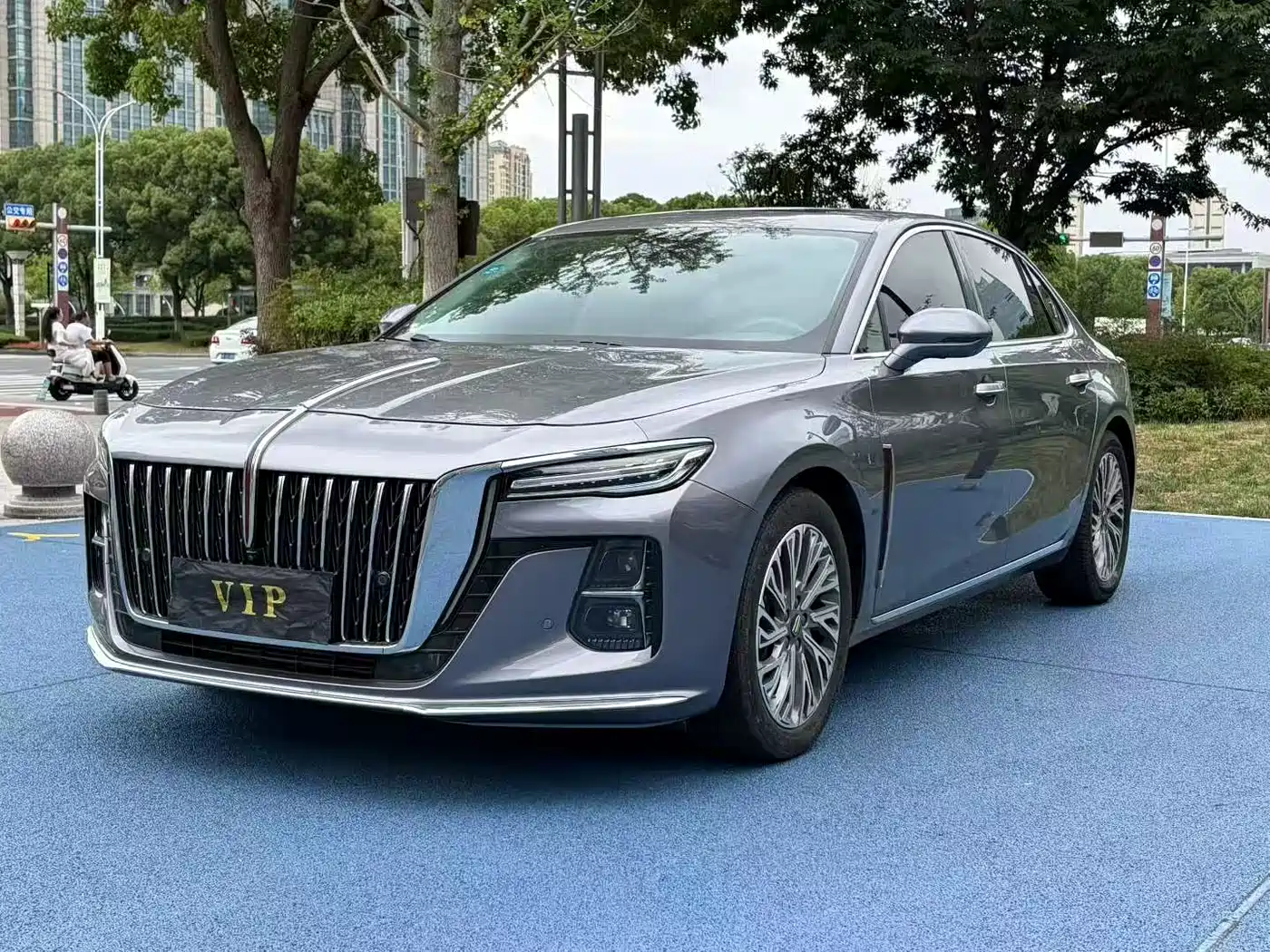 Hongqi H5 2023 1.5T DCT Smart Connect Joy Edition