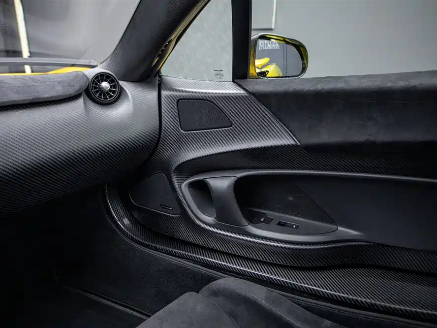 McLaren P1 2015 2014 3.8T Standard