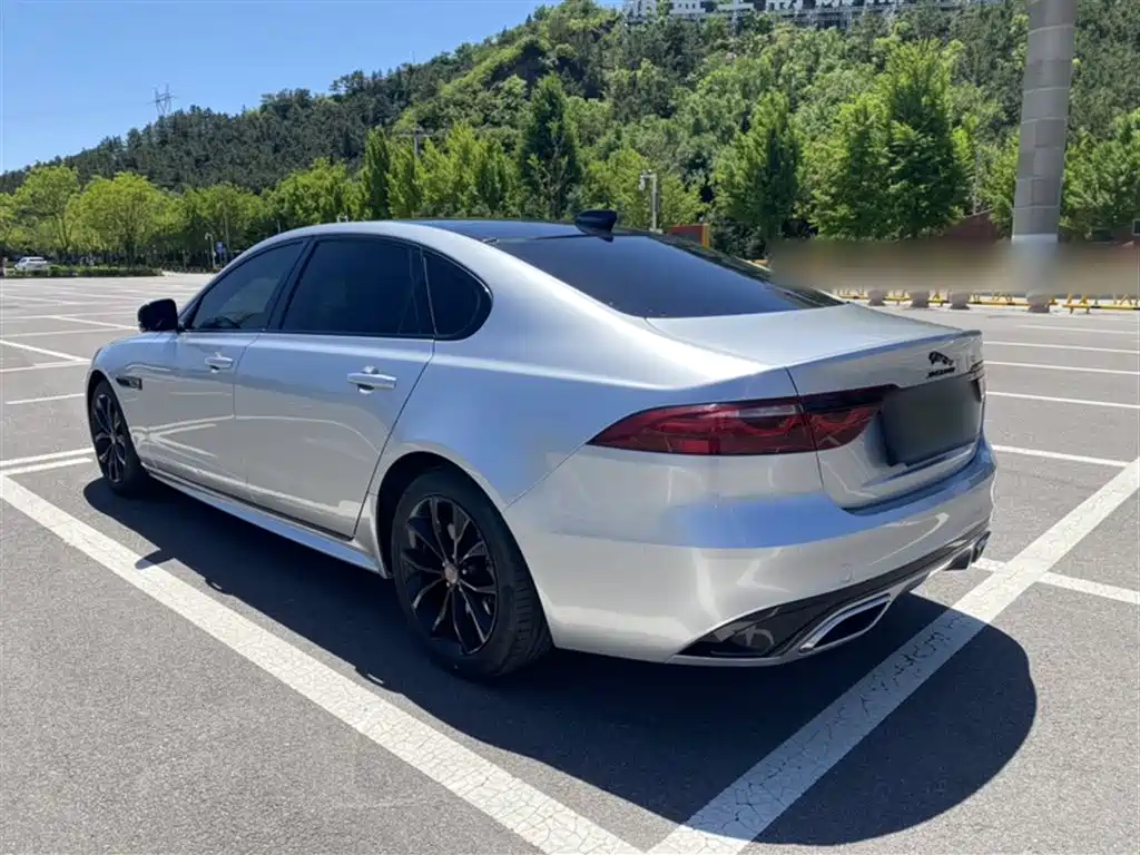JAGUAR XFL