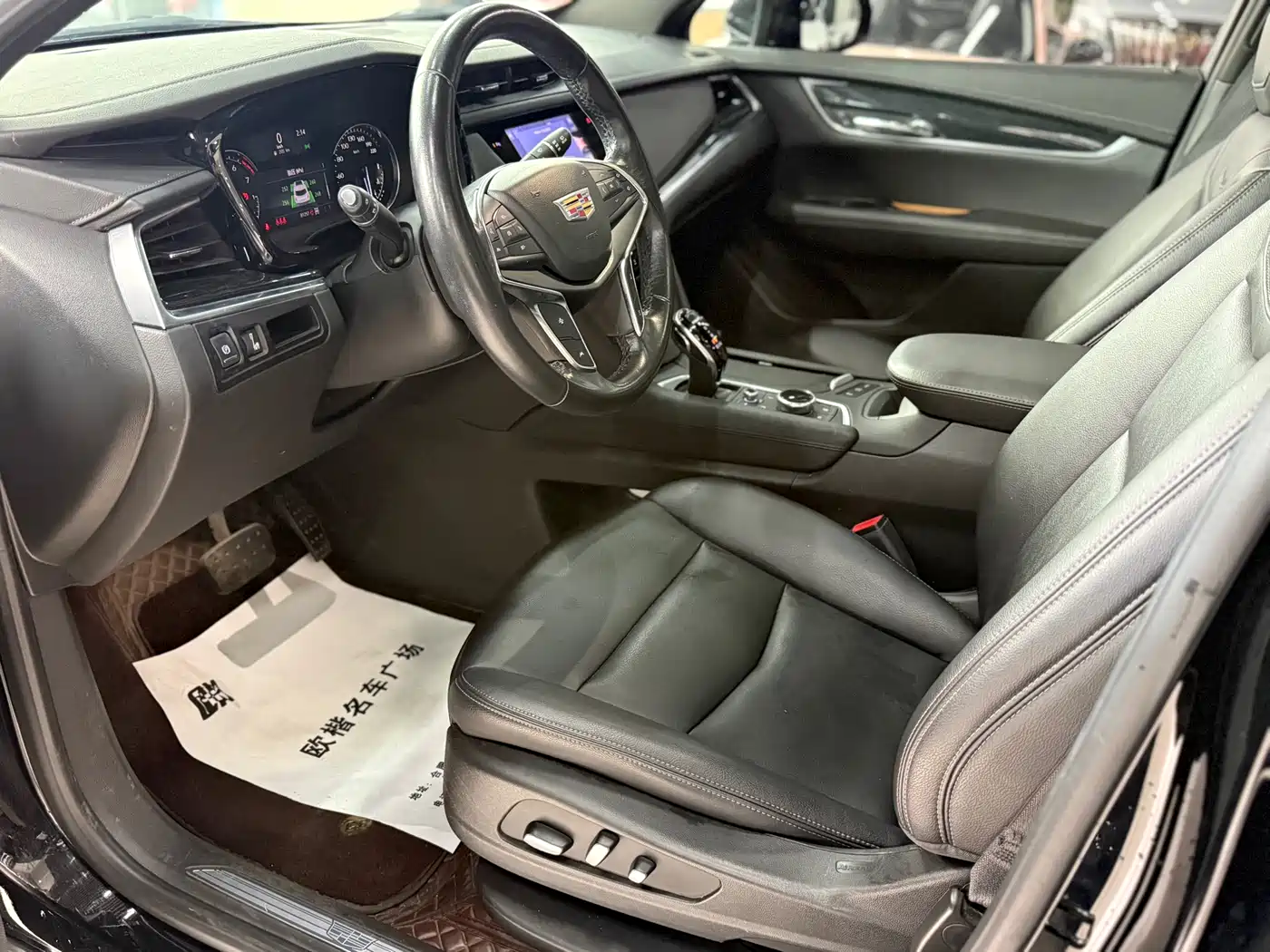 Cadillac XT5 2022 2.0T 4WD Luxury фото 8