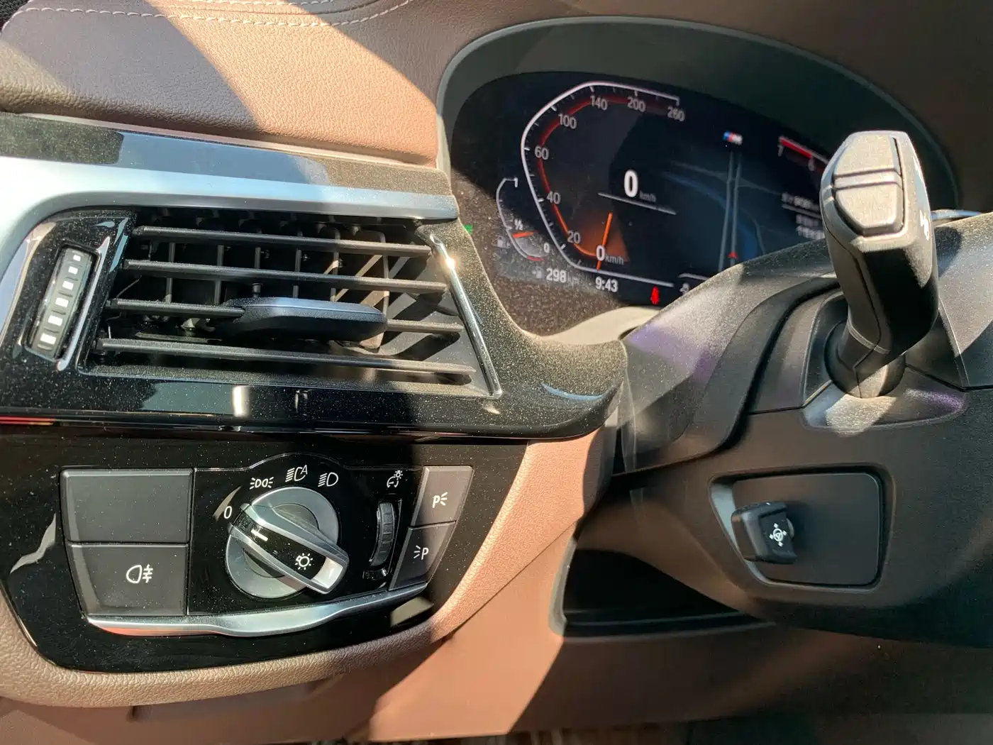 BMW 5 Series 2021 525Li Luxury Package фото 23
