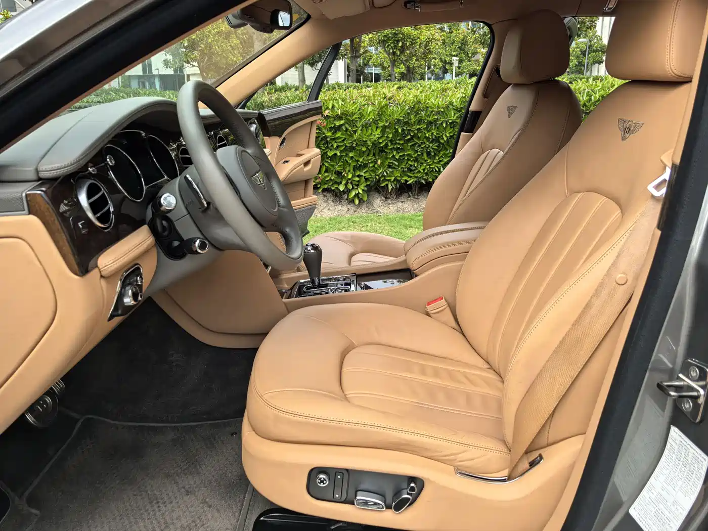 Фото 9 - Bentley Mulsanne