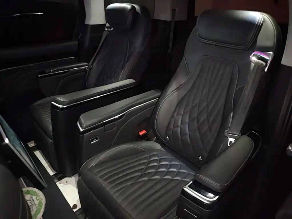 SAIC Maxus Maxus G90 2022 2022 2.0T Interstellar 7-seater