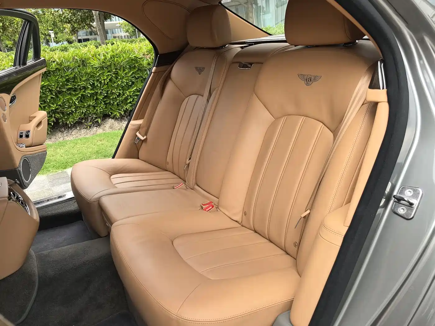 Фото 33 - Bentley Mulsanne