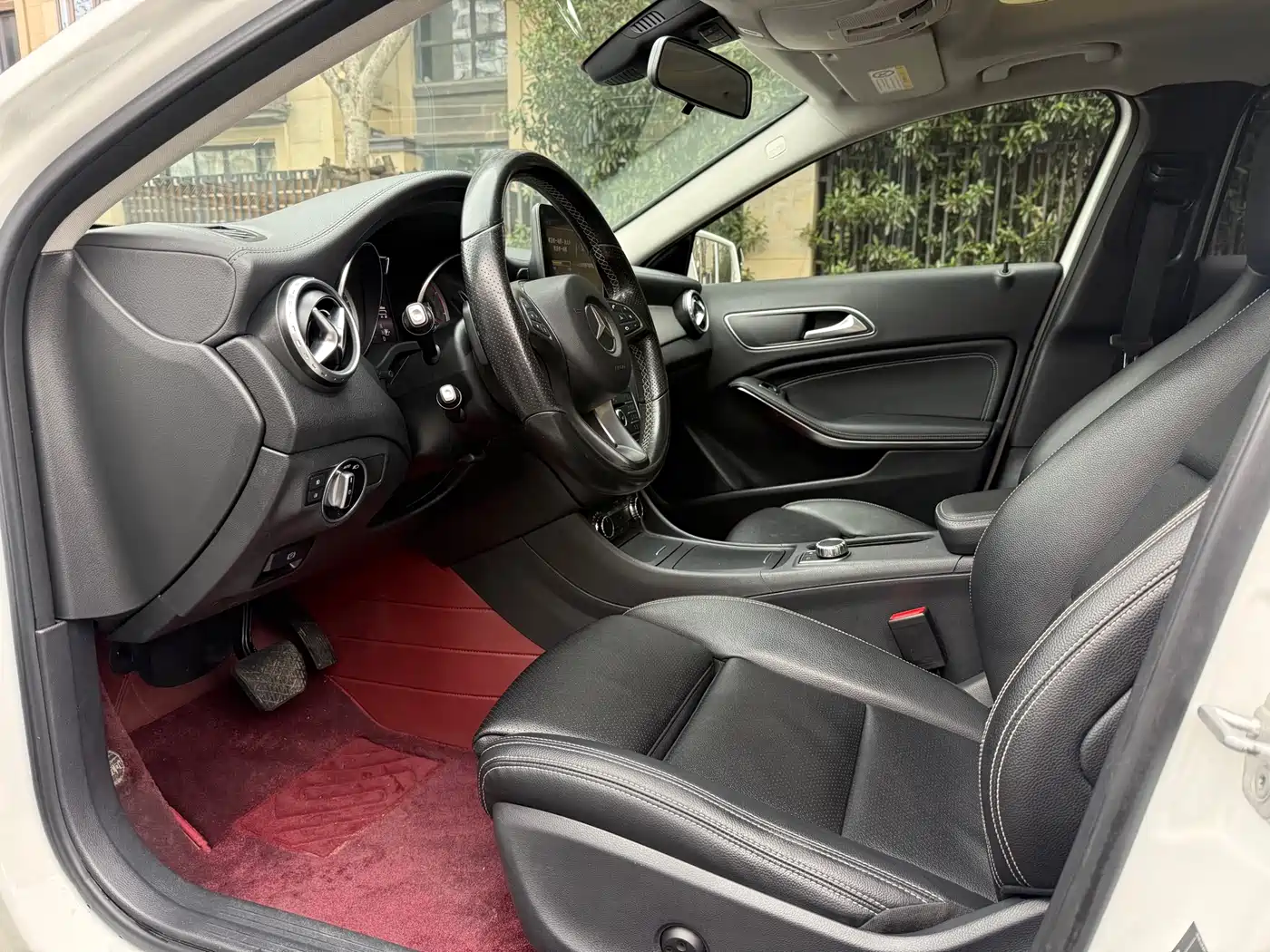 Mercedes-Benz GLA 2017 GLA 220 4MATIC Fashion фото 5