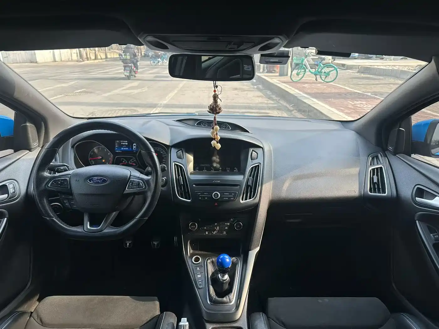 Ford Focus (Import) 2016 2.3T RS Track Edition фото 7