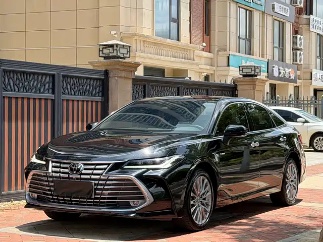 Toyota Avalon 2025